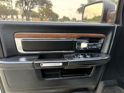 Used 2015 RAM 1500 Laramie w/ Convenience Group image 15