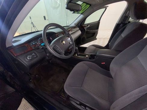 Used 2009 Chevrolet Impala LT FWD image 27
