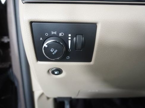 Used 2018 Jeep Grand Cherokee Limited w/ Trailer Tow Group IV RWD image 26