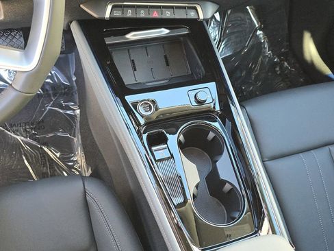 New 2026 Audi Q3 quattro 2.0T image 28