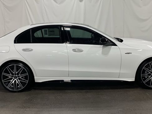 New 2026 Mercedes-Benz C 43 AMG 4MATIC Sedan image 3