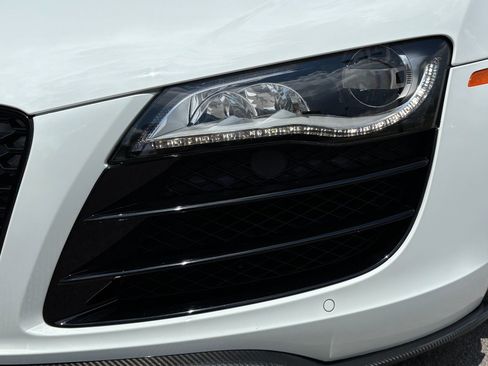 Used 2011 Audi R8 V10 AWD/4WD image 49