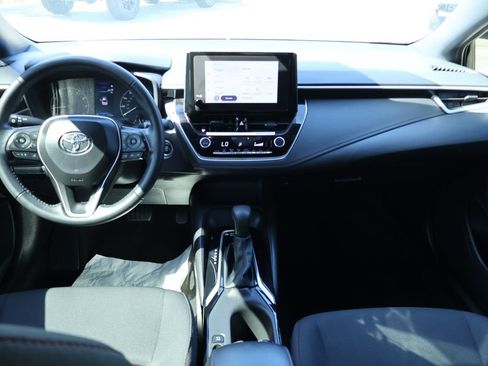 Used 2024 Toyota Corolla SE image 6