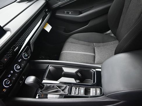 Used 2024 Honda Accord Sport image 15