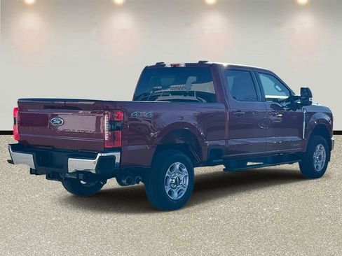 New 2026 Ford F250 XLT w/ XLT Premium Package AWD/4WD image 5