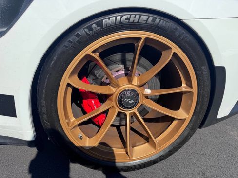 Used 2016 Porsche 911 GT3 RS image 16