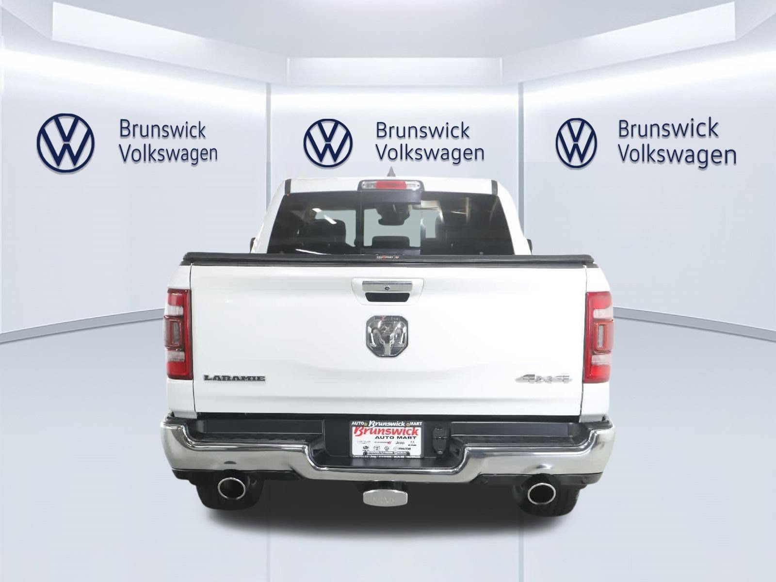 Used 2021 RAM 1500 Laramie AWD/4WD image 42