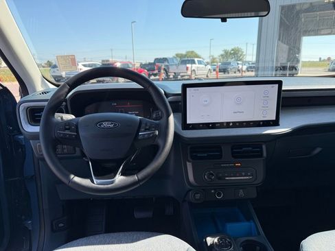 New 2025 Ford Maverick XLT w/ XLT Luxury Package AWD/4WD image 12