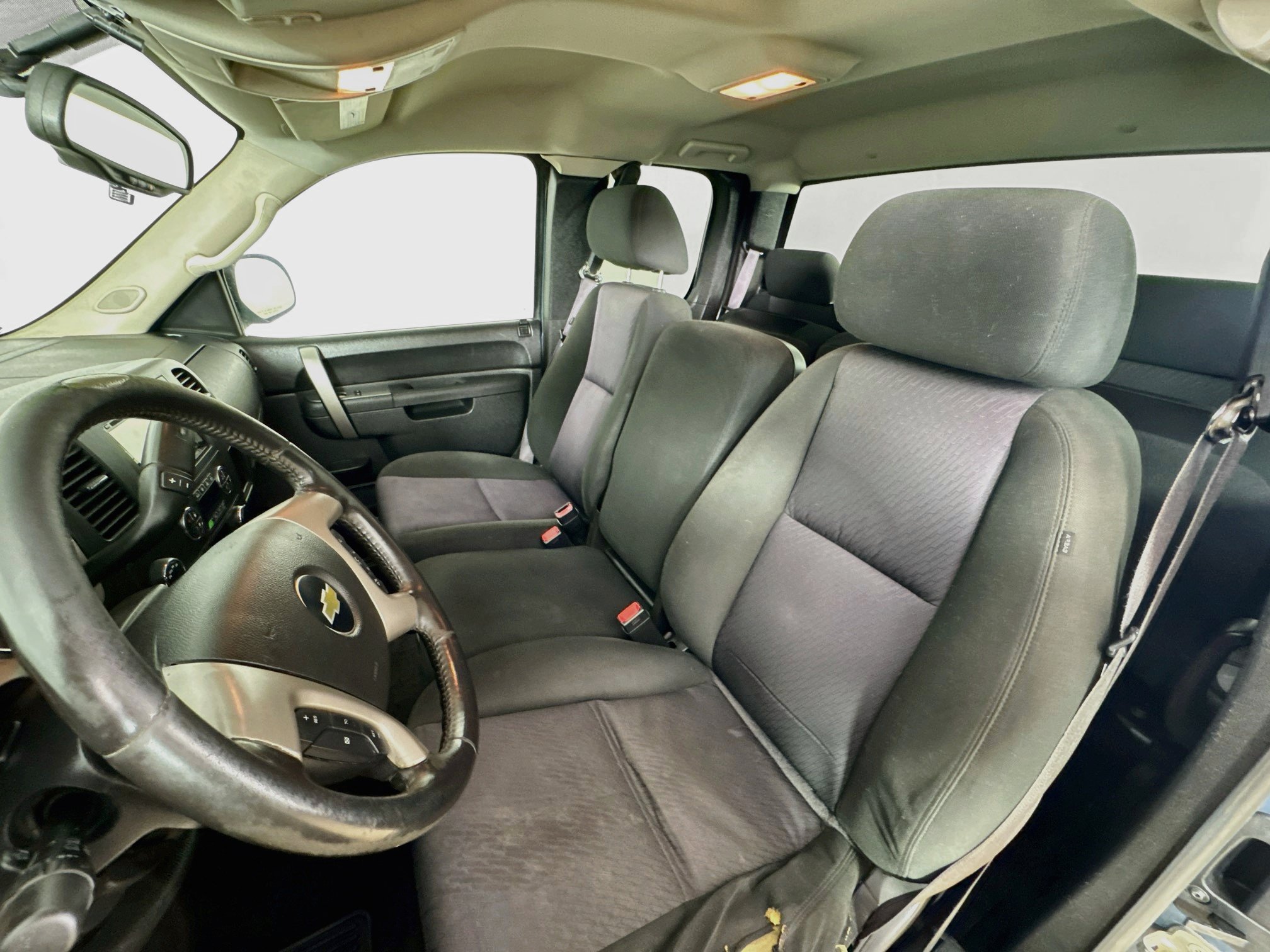 Used 2011 Chevrolet Silverado 1500 LT w/ All-Star Edition AWD/4WD image 12