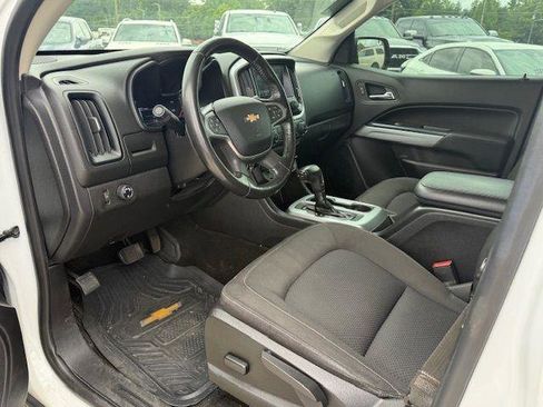 Used 2018 Chevrolet Colorado LT w/ Safety Package RWD image 10