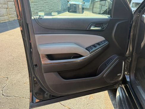 Used 2015 Chevrolet Tahoe LT RWD image 27