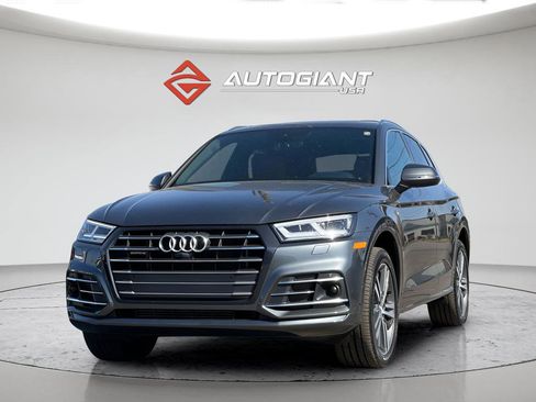 Used 2020 Audi Q5 e Prestige image 12