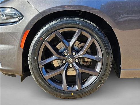 Used 2022 Dodge Charger SXT w/ Blacktop Package image 23