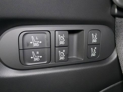 Used 2026 Hyundai Palisade Limited image 28