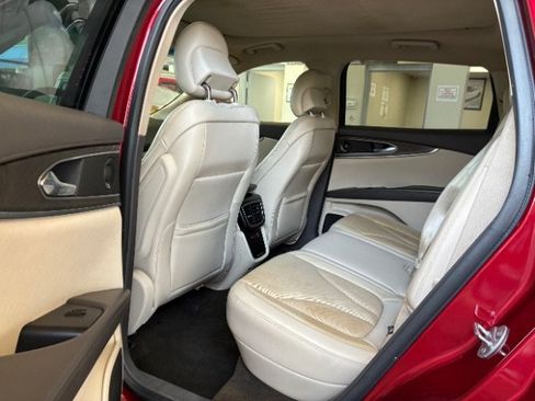 Used 2019 Lincoln Nautilus Reserve AWD/4WD image 24