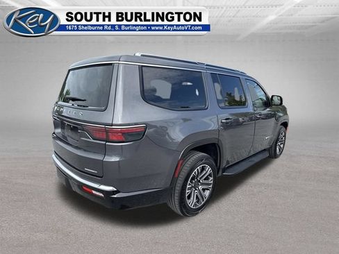 Used 2024 Jeep Wagoneer Series II AWD/4WD image 6