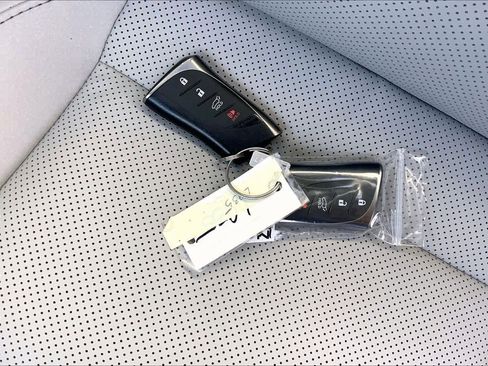 Used 2025 Lexus RX 350 Premium image 14