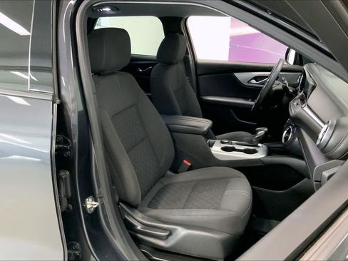 Used 2022 Chevrolet Blazer LT image 12
