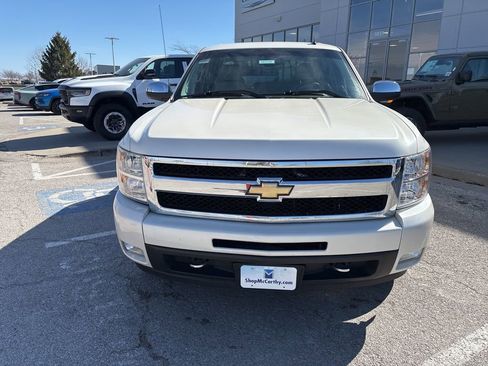 Used 2009 Chevrolet Silverado 1500 LTZ w/ White Diamond Edition image 6