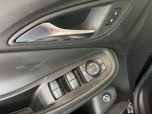 Used 2023 Buick Encore GX Select w/ Sport Touring Package FWD image 4