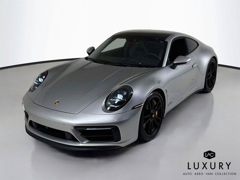 Used 2024 Porsche 911 Carrera GTS w/ Premium Package RWD image 4