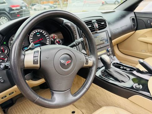 Used 2009 Chevrolet Corvette Coupe w/ Preferred Equipment Group image 5