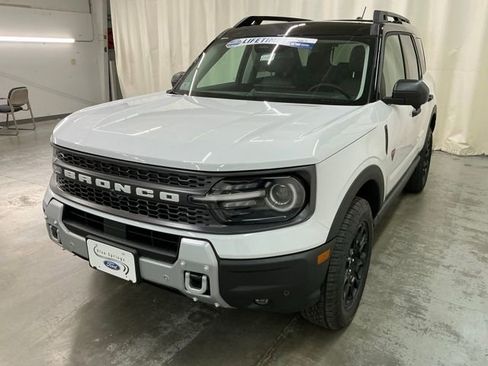 New 2025 Ford Bronco Sport Badlands w/ Badlands Tech Package image 9