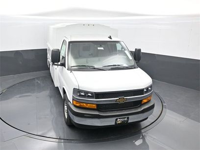 New 2025 Chevrolet Express 3500 w/ Power Convenience Package