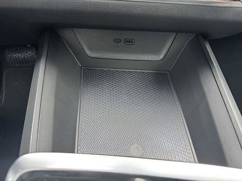 New 2025 Chevrolet Equinox LT w/ Safety and Technology Package image 21