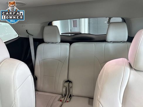 Used 2022 Buick Enclave Essence w/ Experience Buick Package AWD/4WD image 9