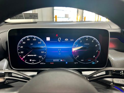 New 2026 Mercedes-Benz GLC 43 AMG 4MATIC image 9