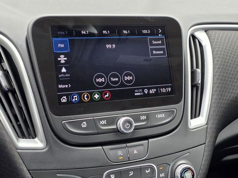 Used 2023 Chevrolet Malibu LT FWD image 14