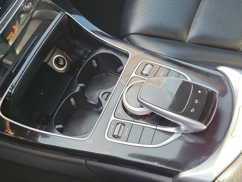 Used 2015 Mercedes-Benz C 300 4MATIC Sedan image 13