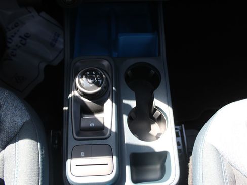 New 2025 Ford Maverick XLT w/ XLT Luxury Package FWD image 33
