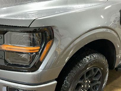 New 2025 Ford F150 XLT w/ Equipment Group 302A MID