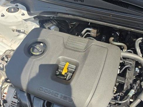 Used 2019 Kia Forte Sedan FWD image 3