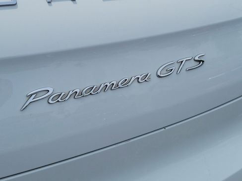 Used 2015 Porsche Panamera GTS AWD/4WD image 7