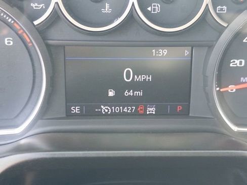 Used 2021 Chevrolet Silverado 1500 LT image 27