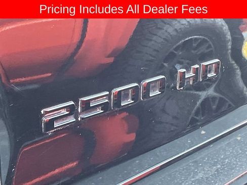 Used 2015 Chevrolet Silverado 2500 LT w/ LT Convenience Package AWD/4WD image 3