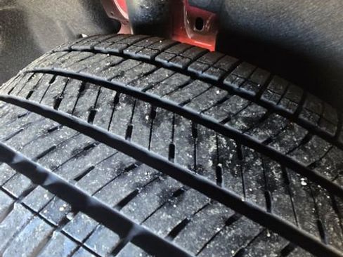 Used 2022 Ford Escape SE w/ SE Sport Appearance Package image 11