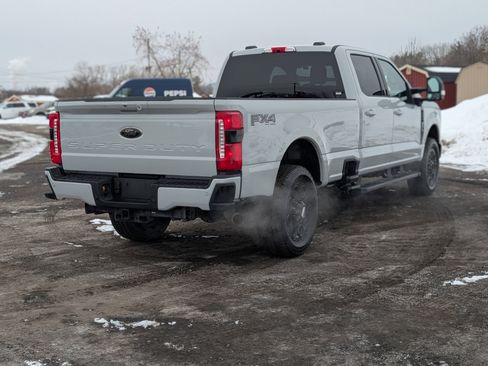 Used 2025 Ford F250 XLT w/ Black Appearance Package image 11