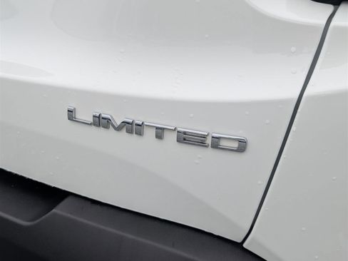 Used 2021 Jeep Renegade Limited image 10
