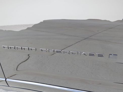 New 2026 Jeep Grand Cherokee L Limited AWD/4WD image 26