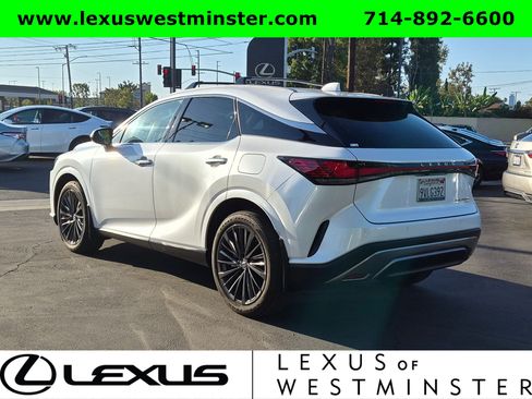 Used 2025 Lexus RX 350h w/ Convenience Package AWD/4WD image 11