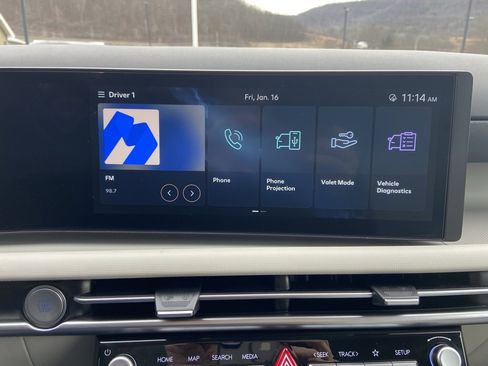 Used 2025 Hyundai Tucson SEL image 17