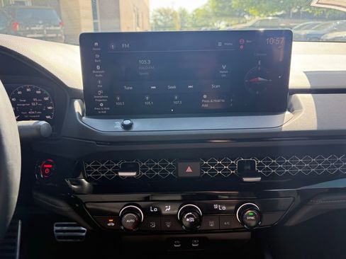 Used 2023 Honda Accord Sport image 15