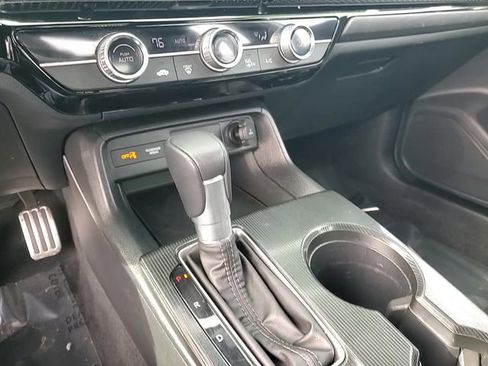 Used 2025 Honda Civic Sport image 22