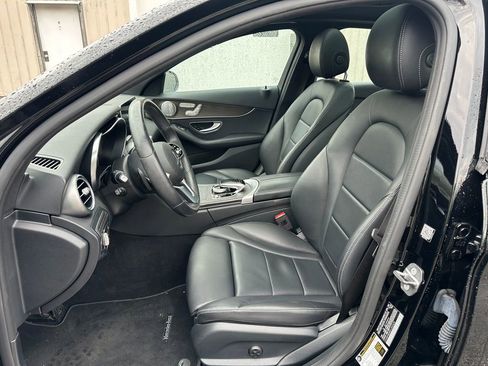 Used 2019 Mercedes-Benz C 300 4MATIC Sedan image 18