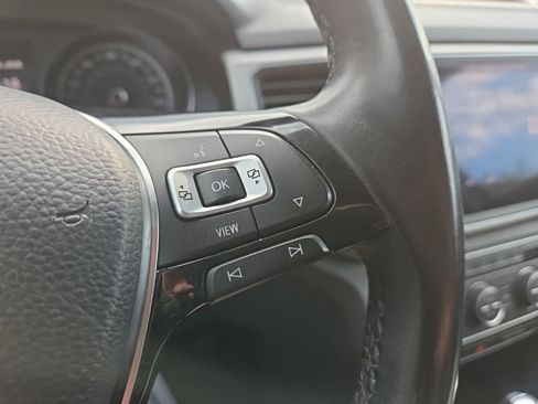 Used 2019 Volkswagen Atlas SE AWD/4WD image 30
