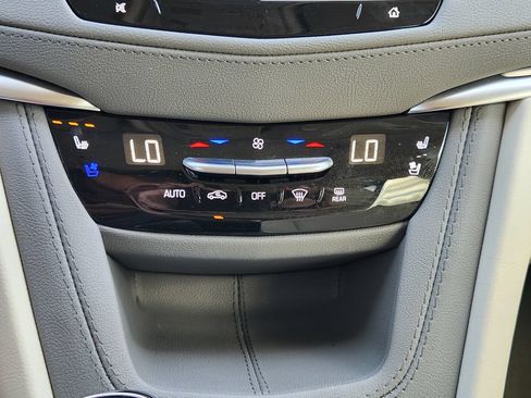 Used 2024 Cadillac XT5 Premium Luxury w/ Technology Package FWD image 23